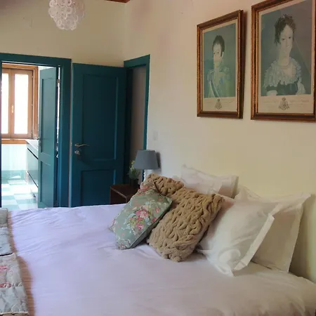 Guest House Villa Dos Poetas Sintra Exterior photo A bedroom at the hotel